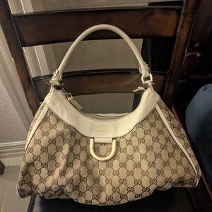 Gucci Beige and White Women's Bag